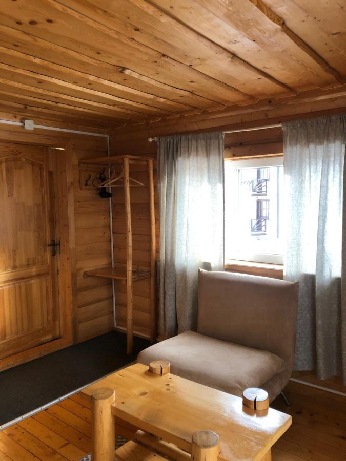 Круассан Hotel Bukovel Luaran gambar