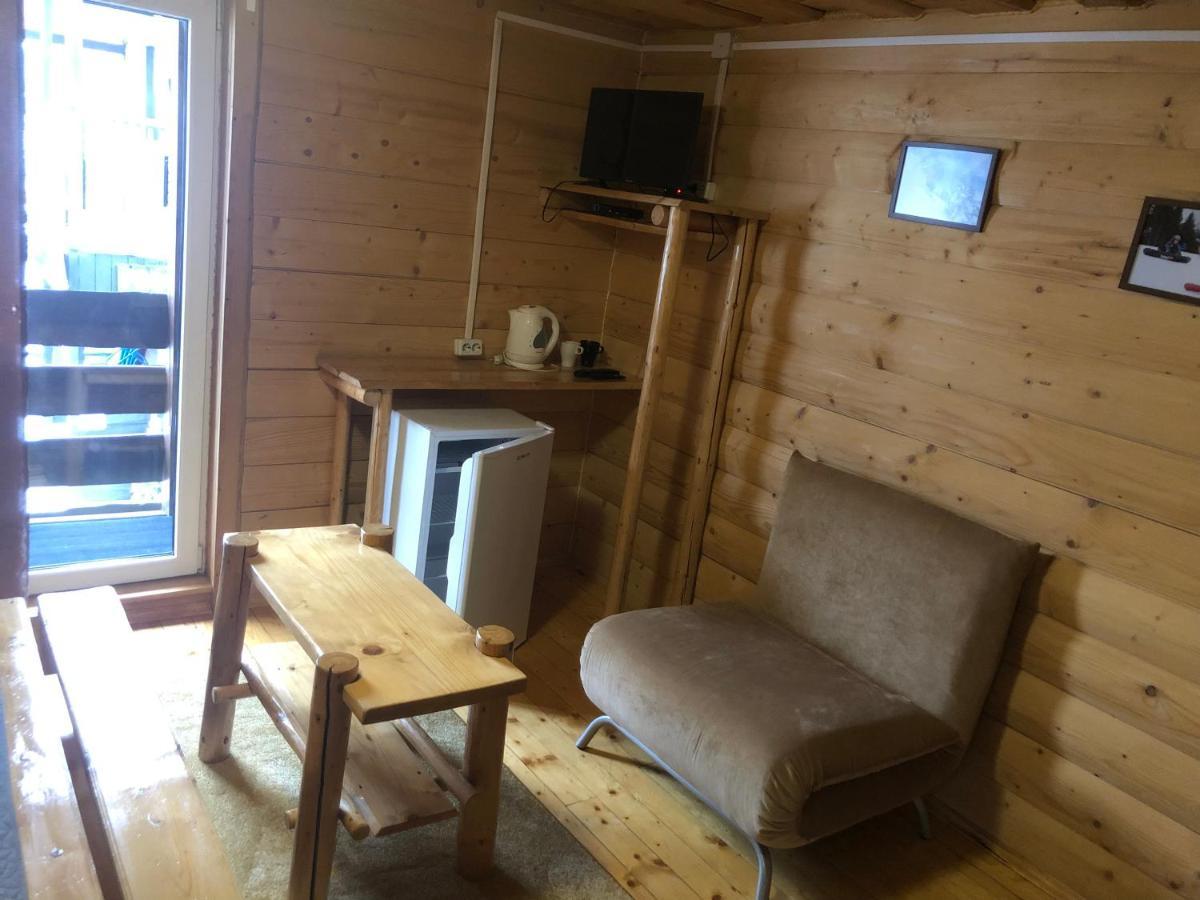 Круассан Hotel Bukovel Luaran gambar