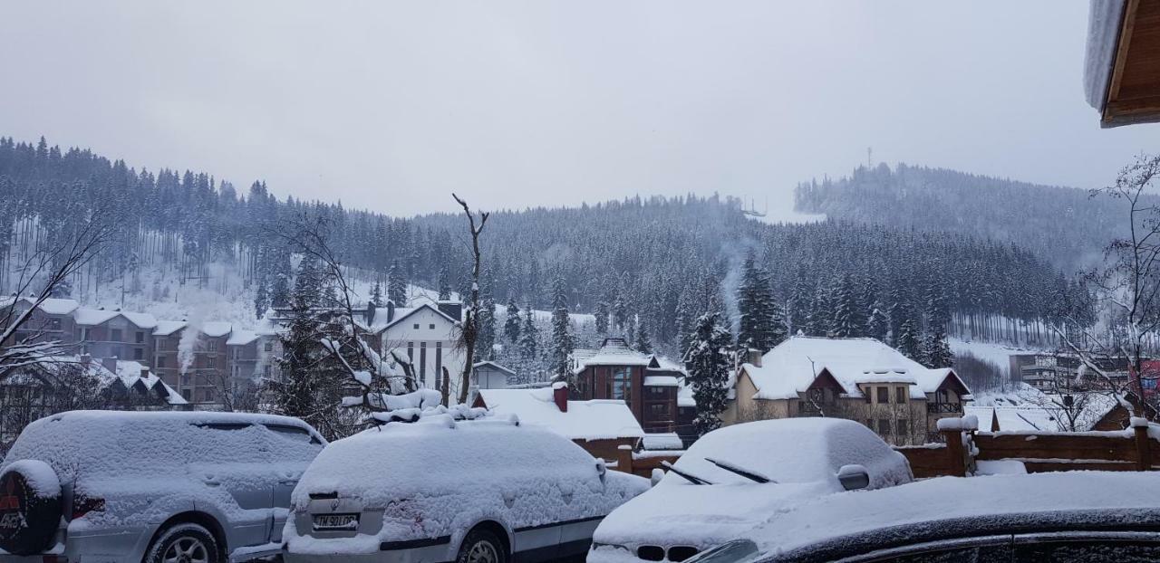 Круассан Hotel Bukovel Luaran gambar